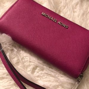 MICHAEL KORS hot pink leather wristlet